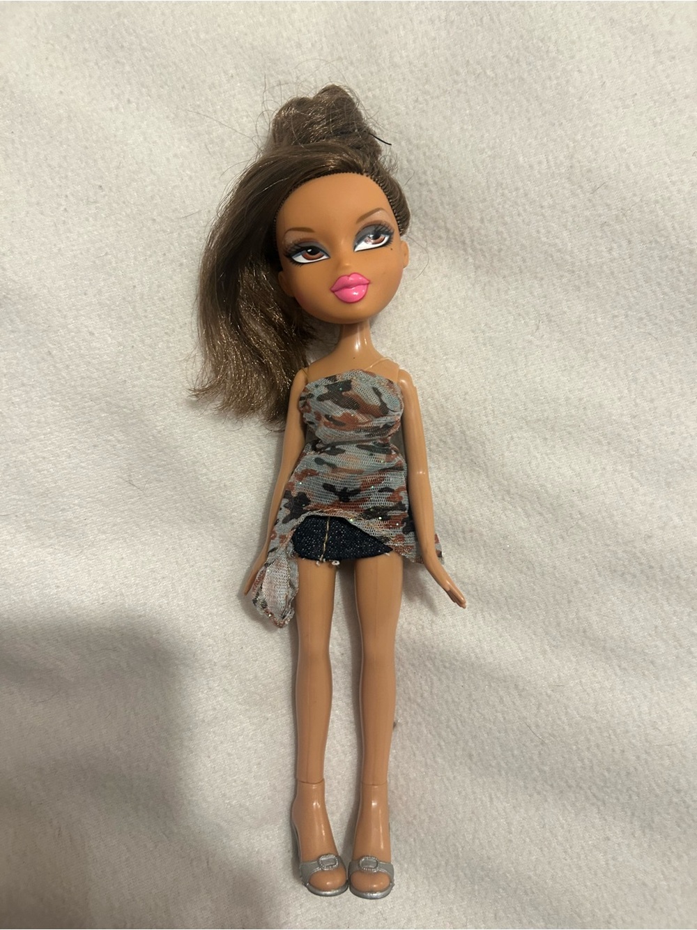 Neon pop divaz Yasmin Bratz